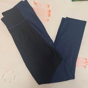 Outdoor Voices Black and Navy Ankle Length Leggings
